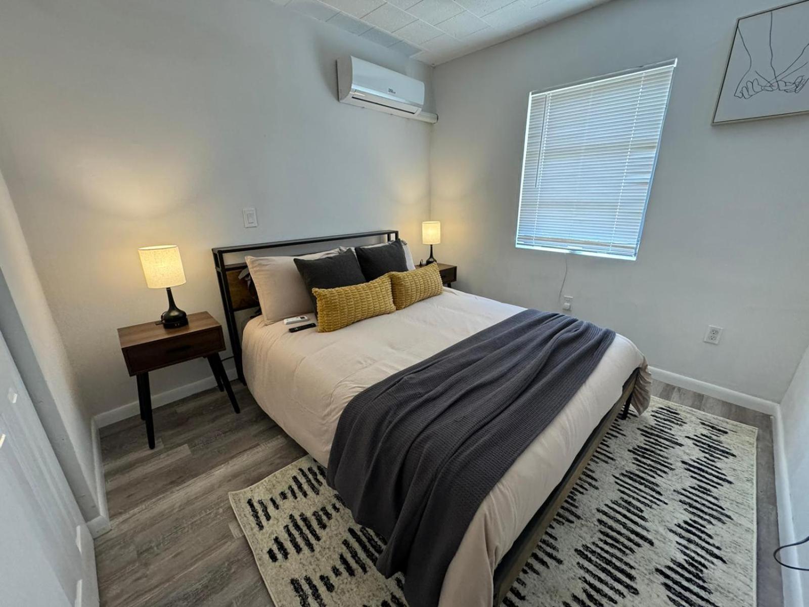 Fully Equipped Apartments With Parking Near Cocowalk Miami Exterior foto